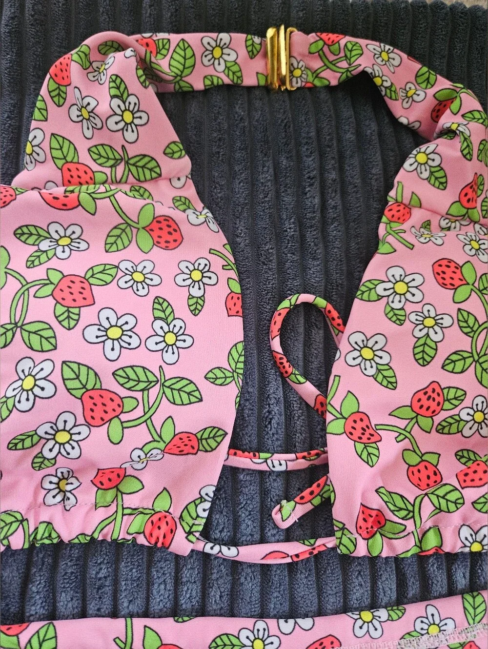 Hello LA Girl Pink Strawberry Floral Bikini Set Small